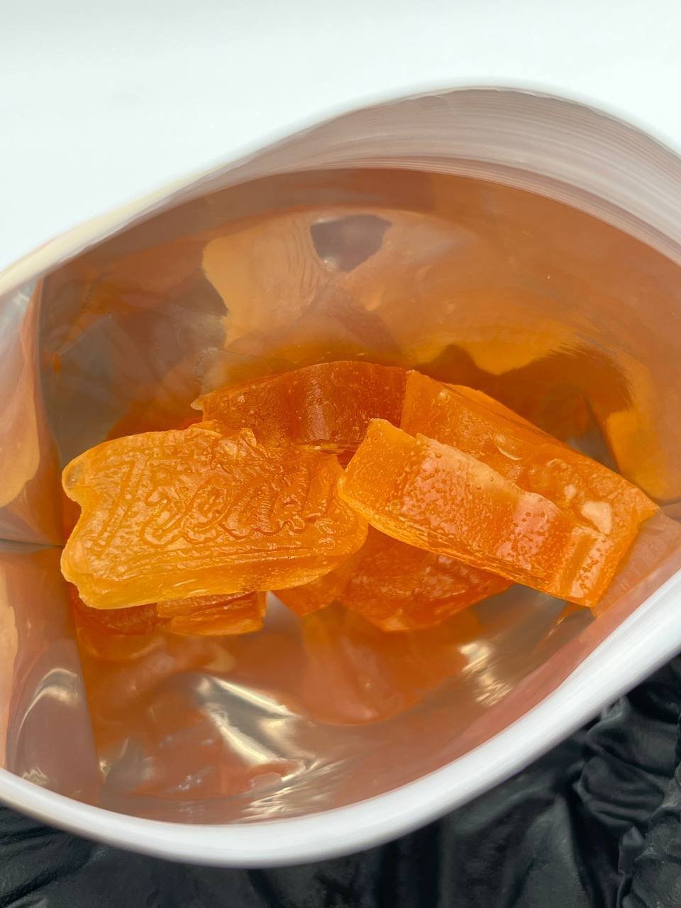 TREATZ SOLVENTLESS ROSIN - Image 2